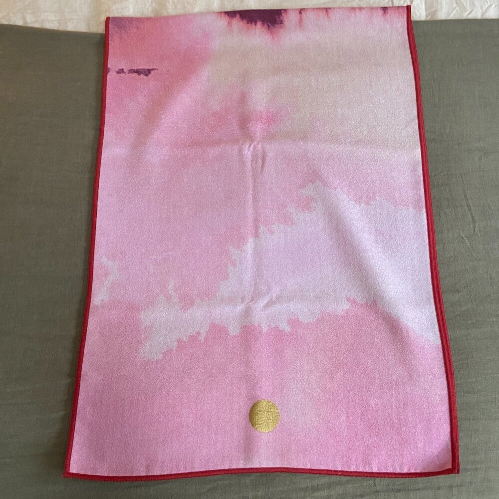 Gently Used Manduka Yogitoes Hot Yoga Mat Towel - Pink & Purple Tie Dye